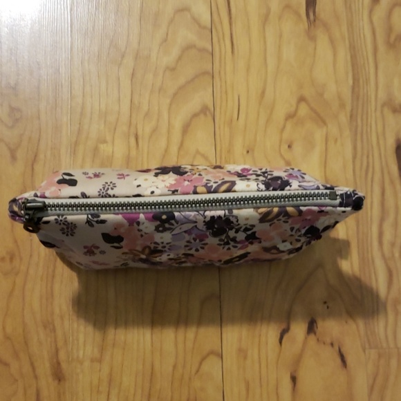 Essential oil case - Picture 4 of 7